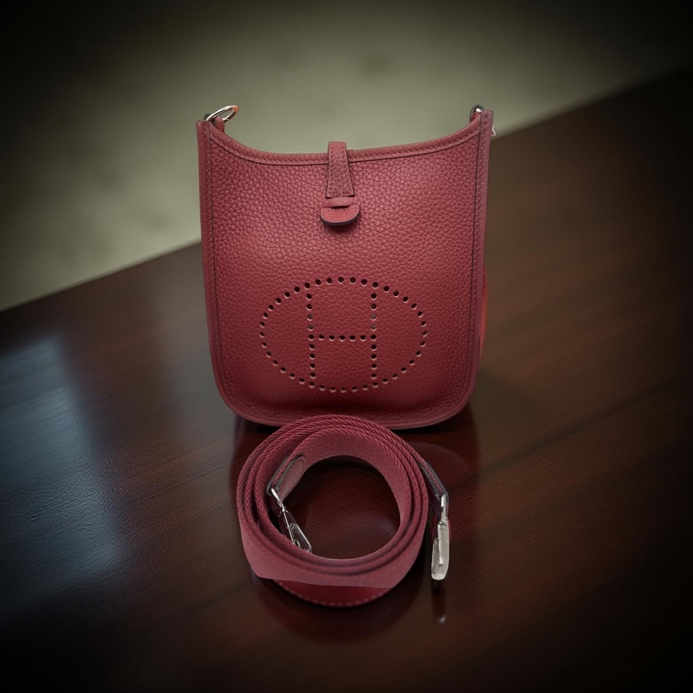 ✨Authentic HERMES Evelyne Rouge TPM✨ - Picture 2 of 5